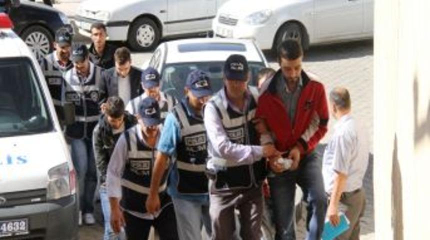 Mardin&rsquo;de uyuşturucu operasyonu: 6 kişi g&ouml;zaltına alındı