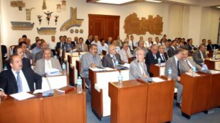 Muğla&rsquo;da kamu kuruluşları ilk 8 ayda 2 milyar liralık yatırım