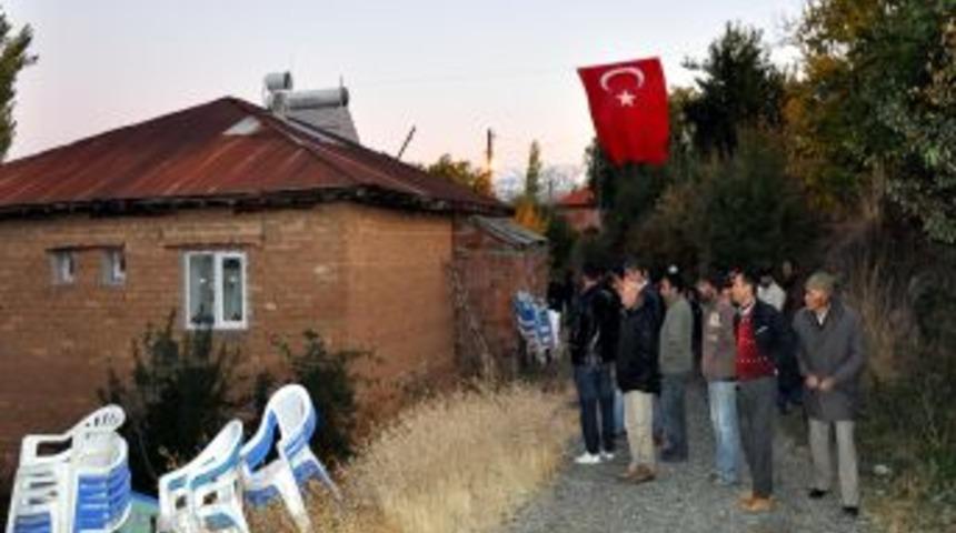 Şehit polis ailesinin gurur kaynağıydı