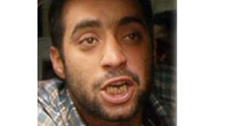 Yakamadığı ağabeyini bı&ccedil;akladı