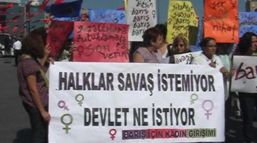 Kadınlardan barış eylemi
