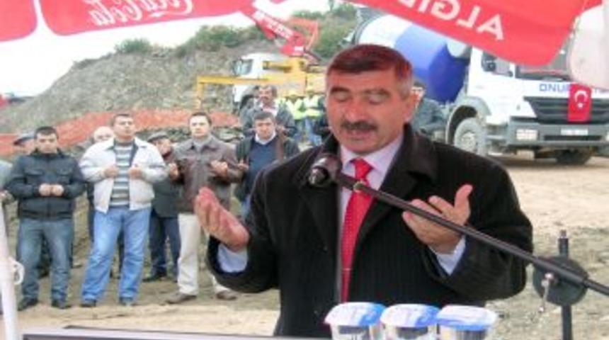 Niksar'da 100 yataklı hastanenin temeli t&ouml;renle atıldı