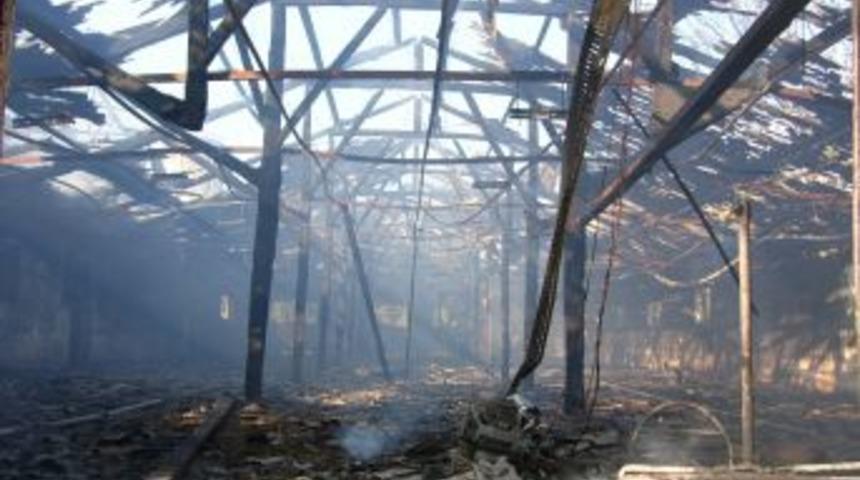 Yangında 26 bin civciv telef oldu