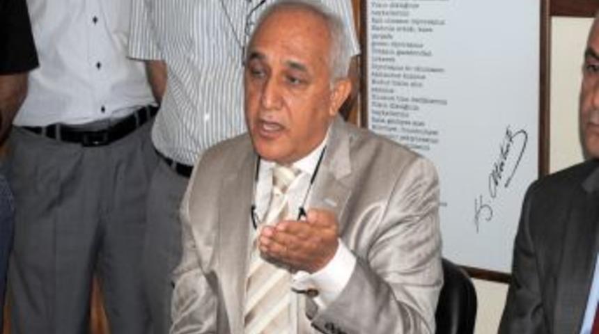 PM &uuml;yesi Durmaz: Parti t&uuml;z&uuml;ğ&uuml;, tabanın sesine kulak verilerek hazırlanacak