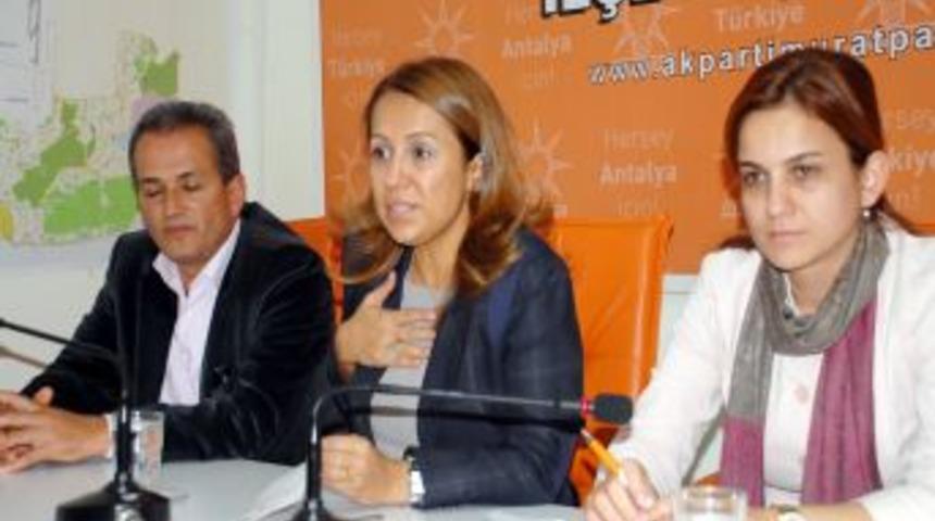 Milletvekili En&ccedil;: Antalya&rsquo;da kadın y&ouml;netici sayısını artıracağız