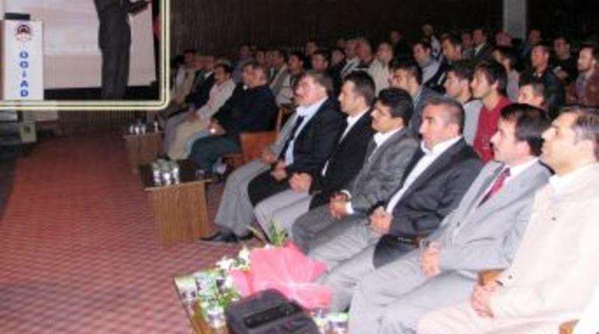 KASİF'ten 'm&uuml;şteri memnuniyeti' konulu seminer