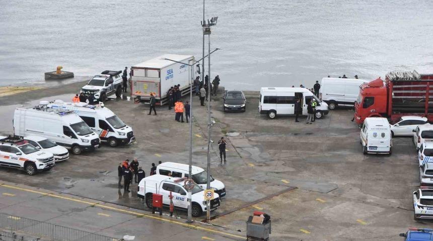 Sinop&rsquo;ta denizde bulunan polisin cansız bedeni kıyıya getirildi