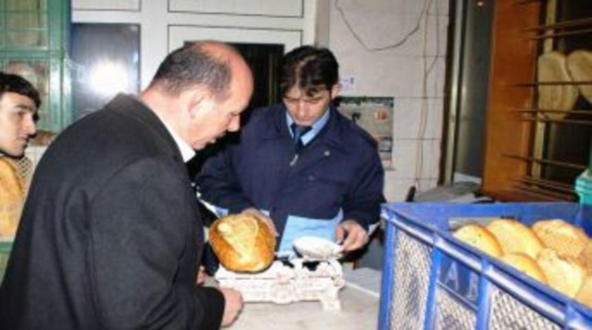 Fırın ve bakkallar denetleniyor