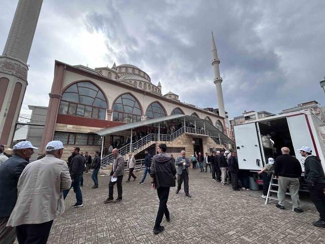 Van da "Her Ay 253 Hatim" programı 5