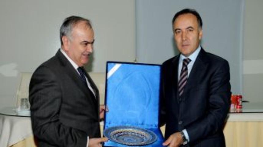 Antalya&rsquo;da ka&ccedil;ak elektrik kullanımı y&uuml;zde 8,30&rsquo;a d&uuml;şt&uuml;