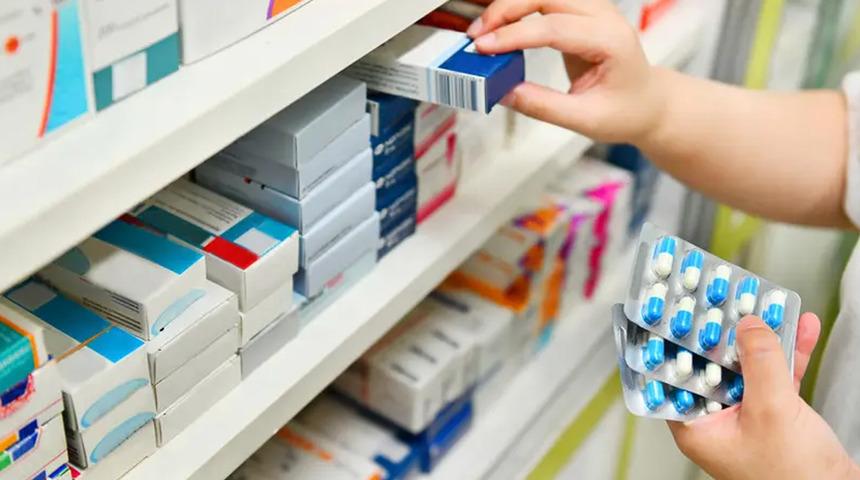 SGK'dan milyonları ilgilendiren karar: İla&ccedil; ve tedaviler i&ccedil;in yeni d&uuml;zenleme