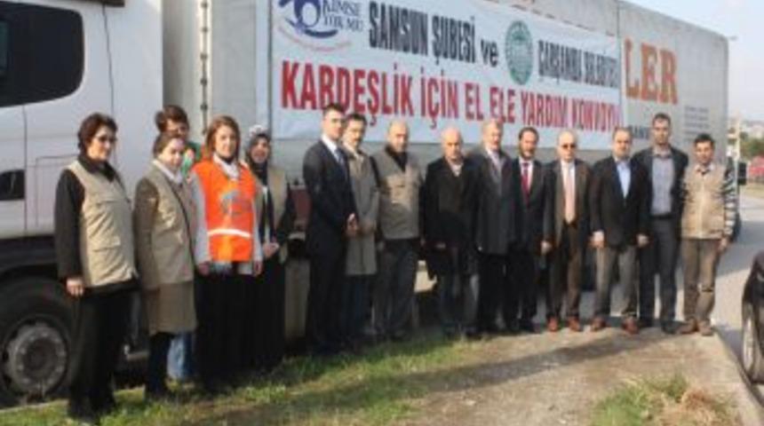 Kimse Yok Mu Derneği Samsun Şubesi&rsquo;nin yardım TIR&rsquo;ı Van&rsquo;a hareket etti