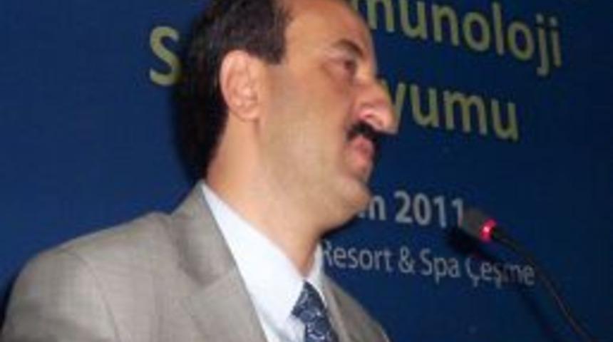 Sağlık İl M&uuml;d&uuml;r&uuml; &Ouml;zkan: Gelecekte en &ouml;nemli konu bağışıklık bilimi olacak