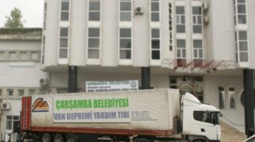 &Ccedil;arşamba Belediyesi'nden Van&rsquo;a bir tır dolusu yardım