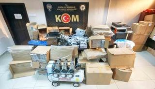 İzmir&rsquo;de 5 milyon liralık dev ka&ccedil;ak&ccedil;ılık operasyonu: 15 ş&uuml;pheliye adli işlem