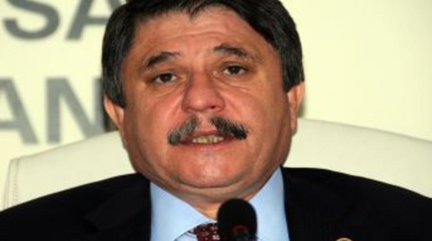 Milletvekili Tanrıverdi: G&ouml;lc&uuml;k depreminde Zafer Bayramı t&ouml;rensiz kutlandı