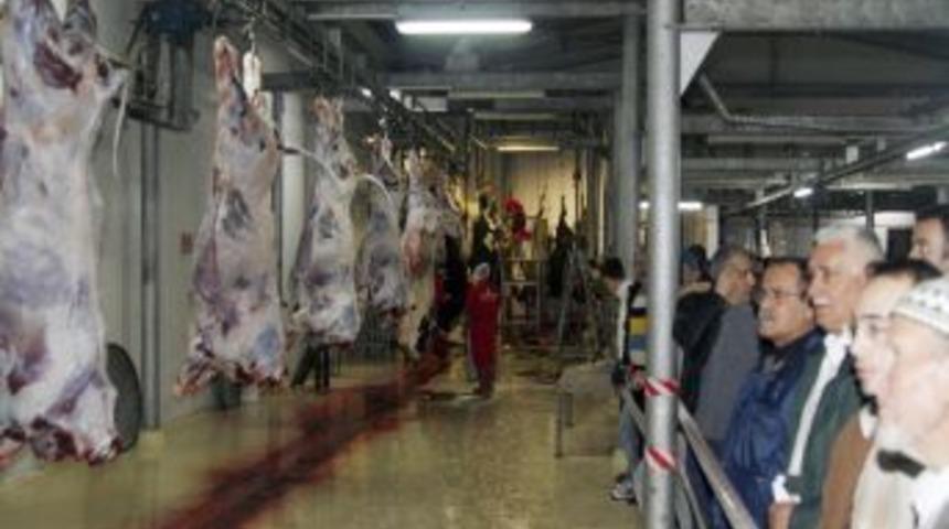 Kocaeli'nde kurban kesiminde sıra sıkıntısı yaşanmayacak