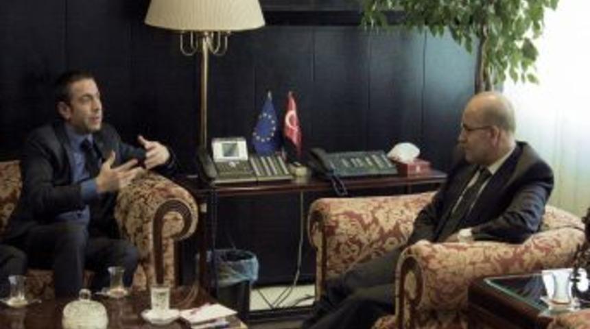 Ankaralı gen&ccedil; işadamlarından Maliye Bakanı Şimşek'e ziyaret