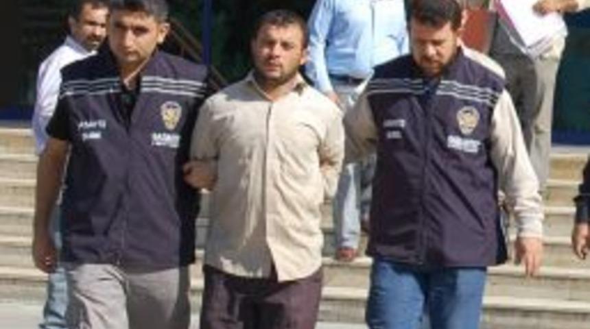 Kardeşini, hastanede &ouml;ld&uuml;ren kişi adliyeye sevk edildi