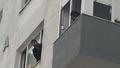 Kad�k�y'de yang�n pani�i! Mahsur kalanlar var