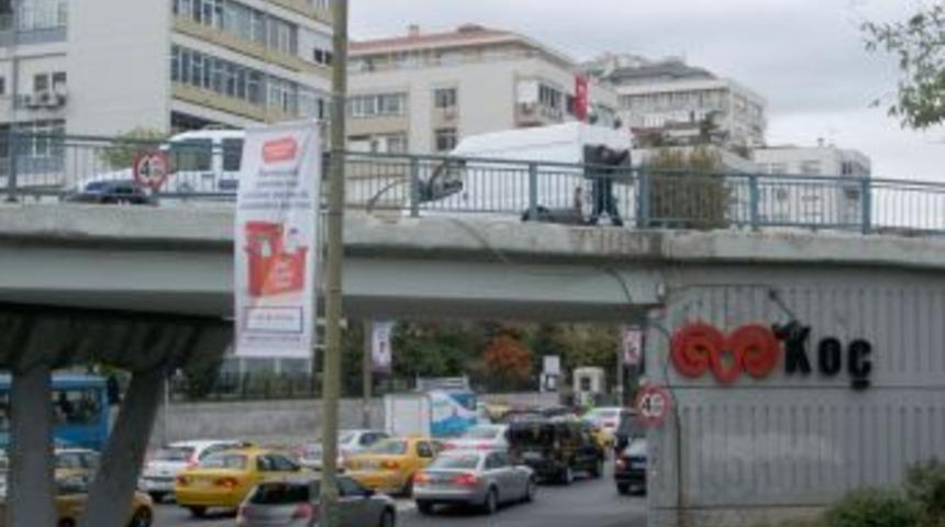 Etiler Ko&ccedil; K&ouml;pr&uuml;s&uuml; &uuml;st&uuml;nde bomba alarmı