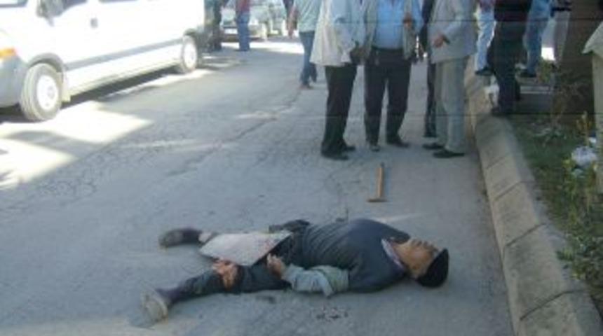 Beton mikserinin altında kalarak hayatını kaybetti