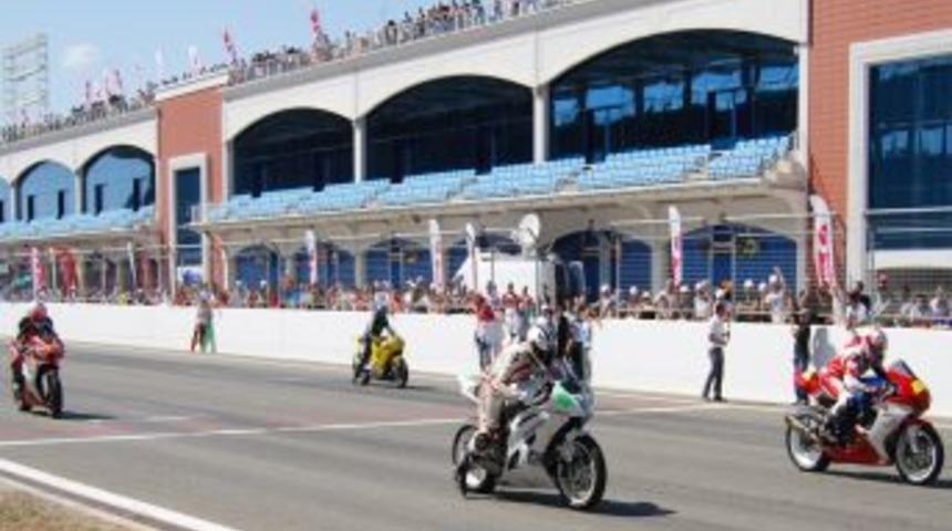 Aliağa Belediyesi Motorsiklet Takımı İstanbul Park&rsquo;ta