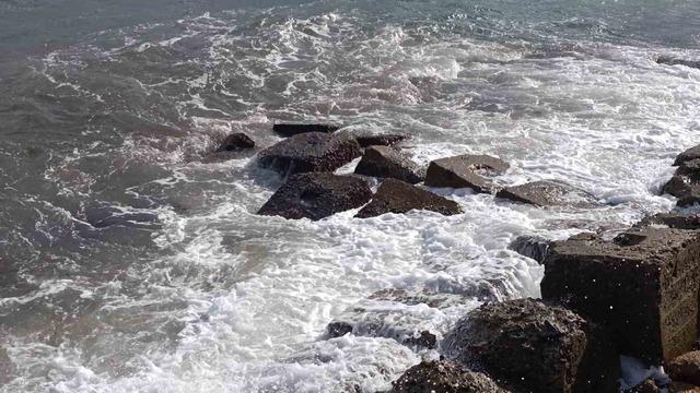 Tekirdağ’da şiddetli poyraz etkili oluyor 1
