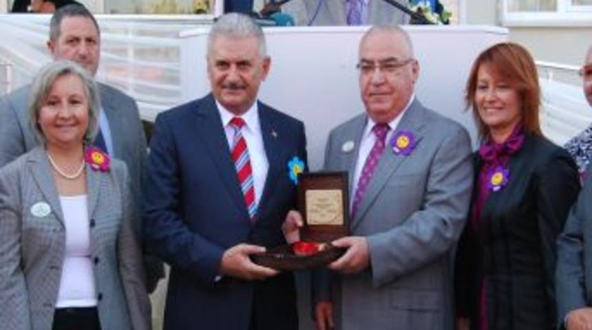 Bakan Yıldırım: Sigara konusunda radikal kararlar aldık