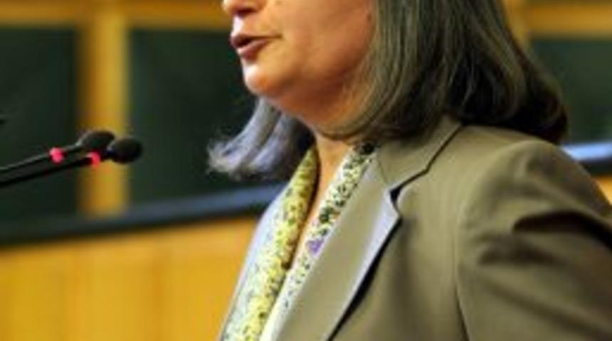 BDP'li Kışanak KCK operasyonlarını eleştirdi