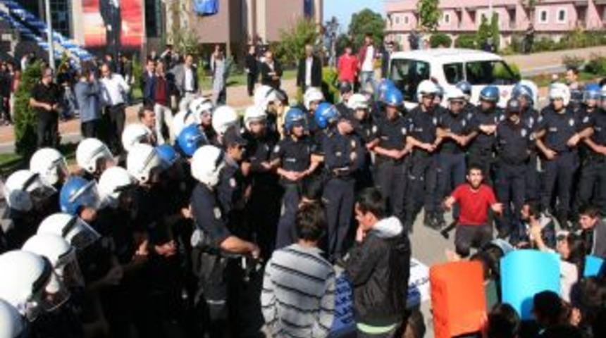 Bakan Bayraktar: Şehirlerimizin teknik alt yapısı &ccedil;ok geride