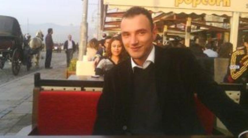 İzmir'de cinayet: 1 &ouml;l&uuml;