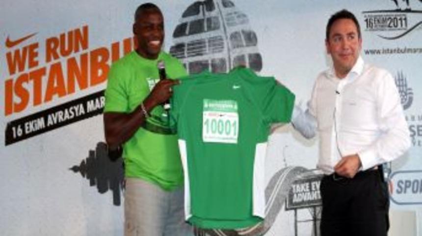 ABD'li Carl Lewis, herkesi Avrasya'ya davet etti