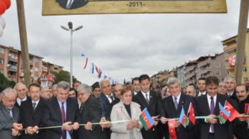 Azerbaycan Haydar Aliyev Parkı'nın a&ccedil;ılışı yapıldı
