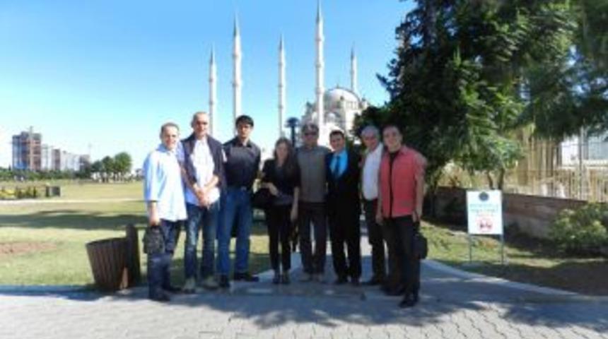 Sırbistanlı işadamları Merkez Camii'ne hayran kaldı