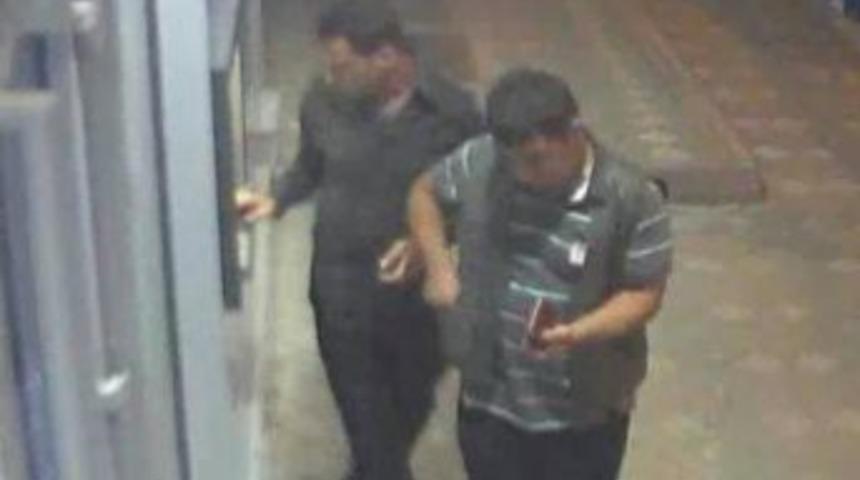 Bankamatik fareleri polisten ka&ccedil;amadı