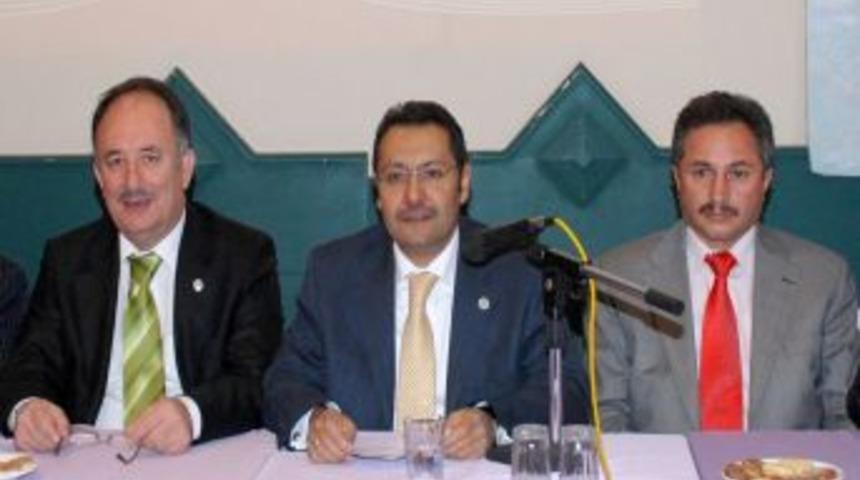 SP İzmir İl Başkanlığı'na Bayram Sakartepe se&ccedil;ildi