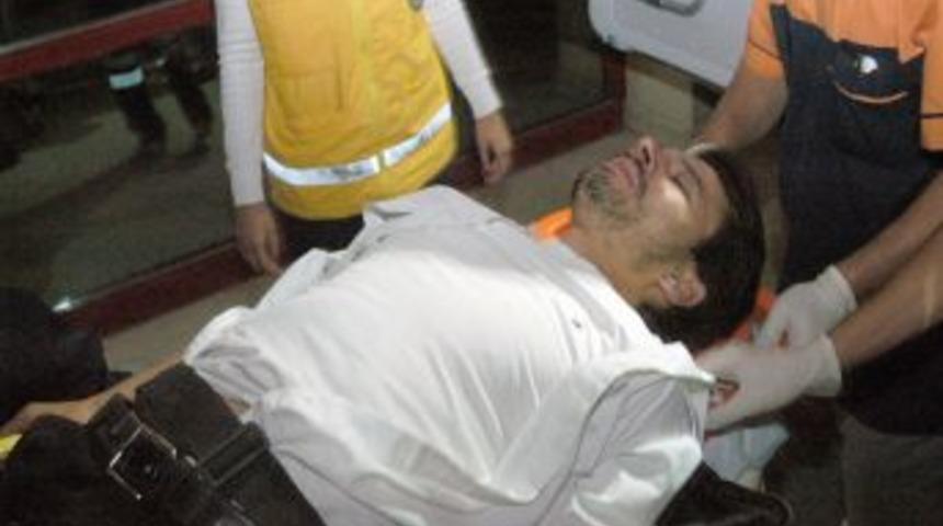 Bacaklarından vurulan bir kişi hastahaneye kaldırıldı