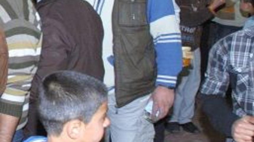 &Ouml;ğretmen evinden depremzedelere sıcak yemek