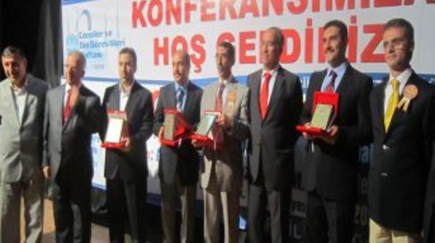 Prof. Dr. Yılmaz: Camide protokol olmaz, her mevkiden insan aynı safa durur