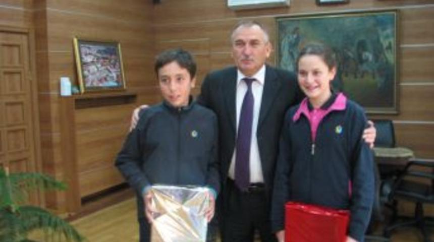 SBS'de 500 puan alan &ouml;ğrencilere &ouml;d&uuml;l!