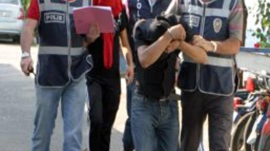 Baba cezaevinden ihbar etti, polis yakaladı