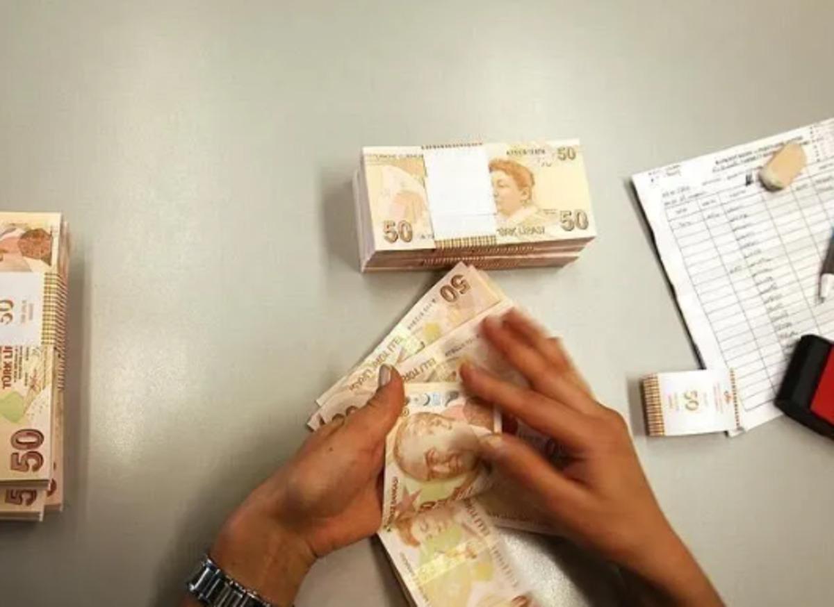 AK Partili Serkan Bayram’dan fon krizi çıkışı: “Fatma Betül yesin diye mi?” 2