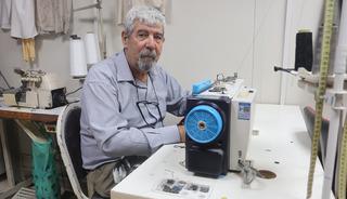 B&ouml;ylesi kimsenin aklına gelmez! Duvarı delip kasaya ulaştılar ama...