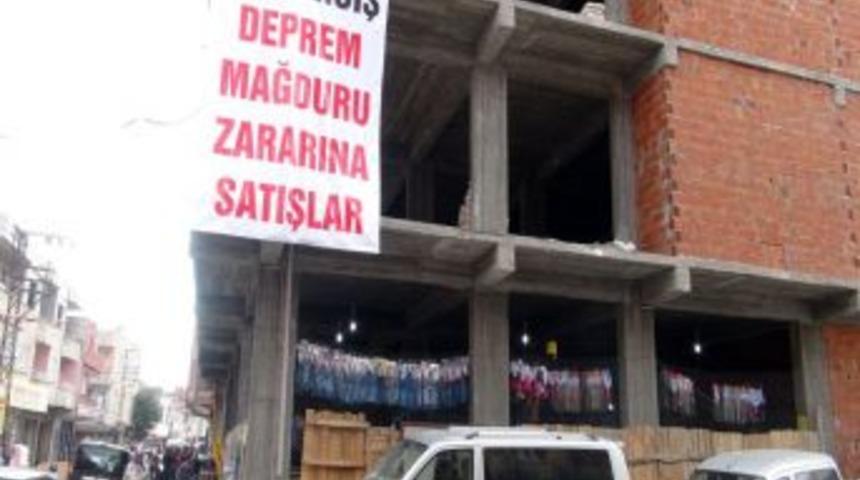 Deprem mağduru Vanlı esnaf, mallarını Batman'da satıyor