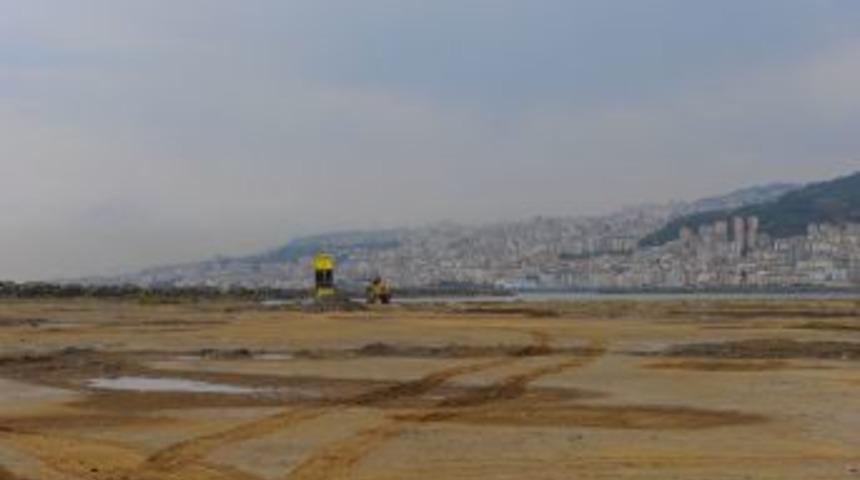 Akyazı&rsquo;da dolgu işlemleri yeniden başladı