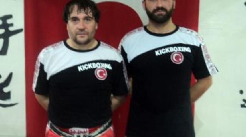 Osmaniyeli Kickbokscu d&uuml;nya şampiyonası i&ccedil;in milli takıma &ccedil;ağrıldı