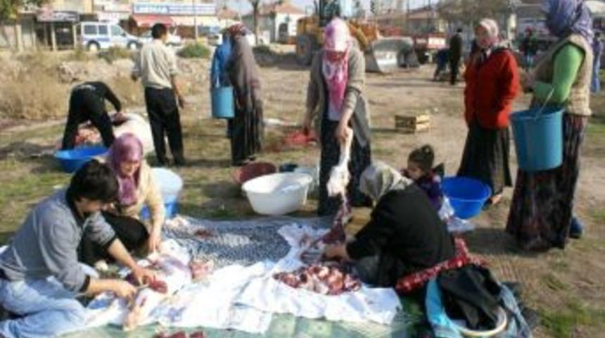 Belediye, bayramda çevrenin kirlenmemesi için 20 bin poşet dağıtacak