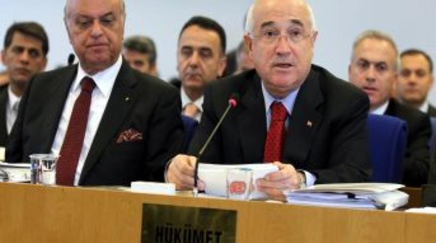 TBMM Başkanı Çiçek, Plan ve Bütçe Komisyonu toplantısına katıldı