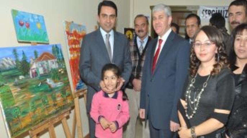 'İğne Oyası Kursu'na katılan 48 kursiyer sertifikalarını aldı